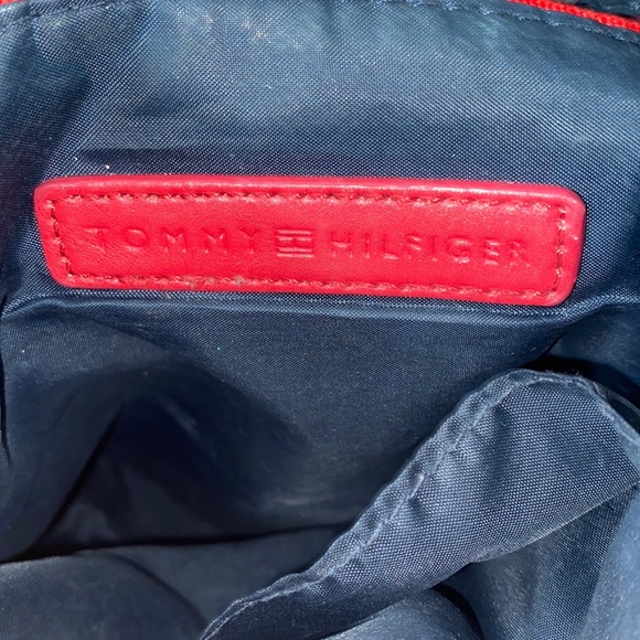TOMMY HILFIGER  SATCHEL BAG - Picture 7 of 7